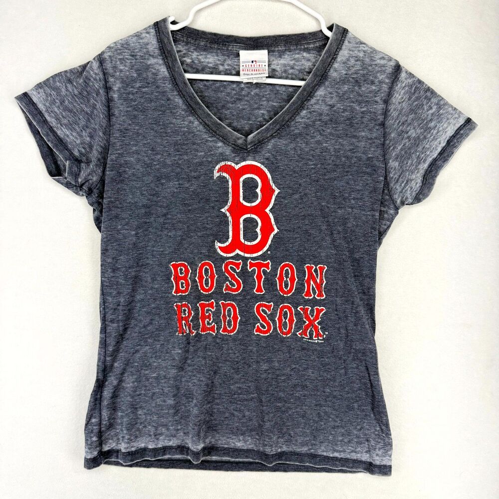 MLB Genuine Merchandise Boston Red Sox Gray V-Neck  T Shirt Womens Size L‎